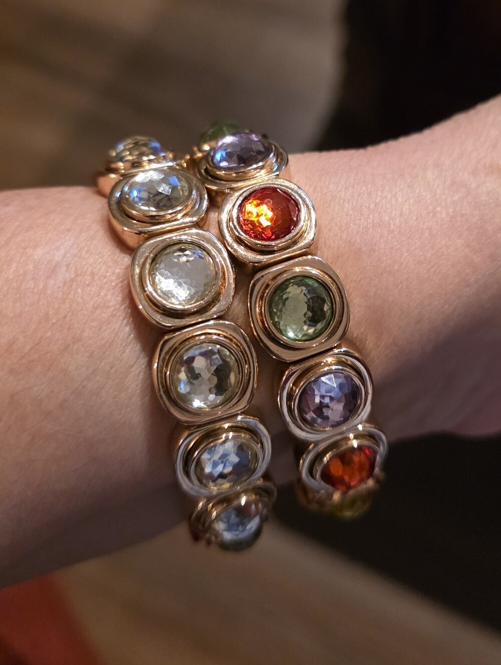 Smith & Co City Girl Round Stretch Bracelet Gold Tone Multi Color Stones New